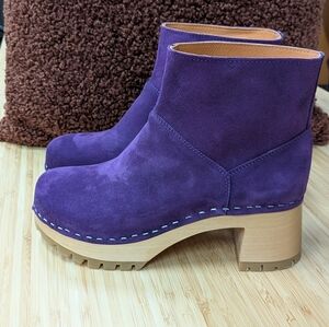 Swedish Hasbeens Viola Clog Boots. New